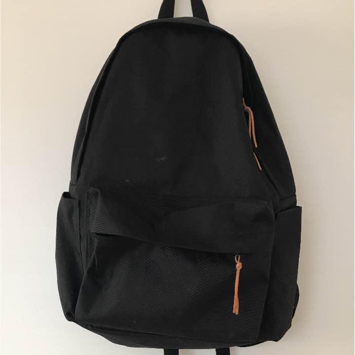 無印良品 リュックサック 黒 リメイクあり