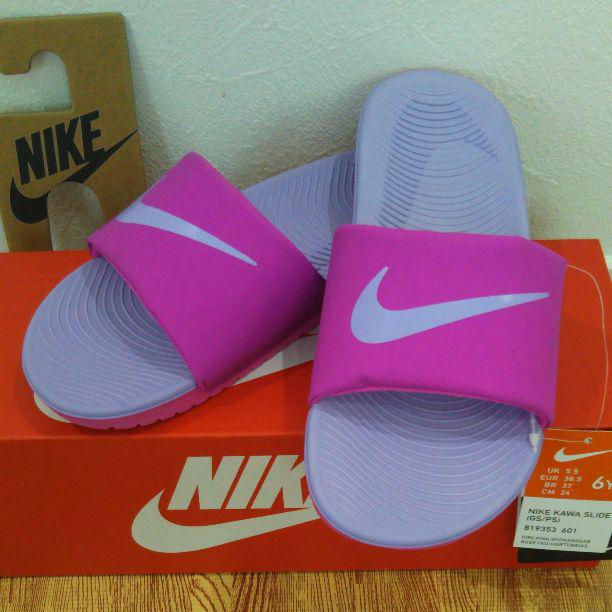 メルカリ sale レアカラー nikeサンダル カワスライド ナイキ