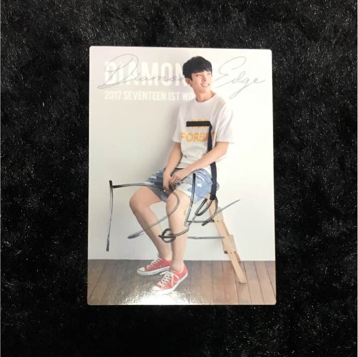 DK signed trading card