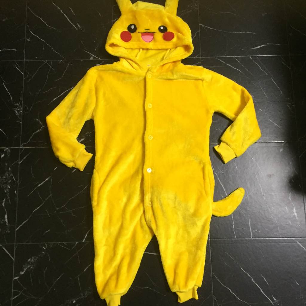 メルカリ - ピカチュウ 着ぐるみ 100 ハロウィン コスプレ 子供 ポケモン