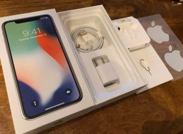 iPhone X 新品未使用♡正規品 箱 充電器 イヤホン シール 付属品