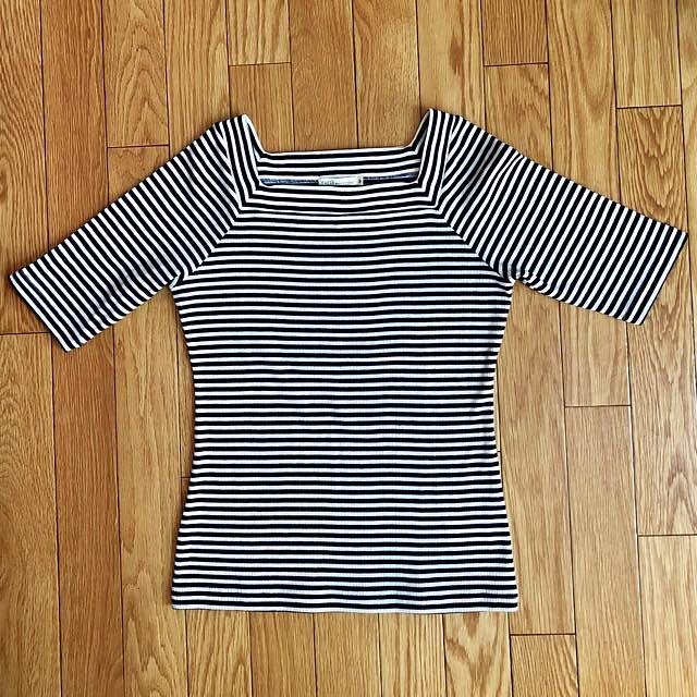 メルカリ earth music ecology premium label tシャツ カットソー