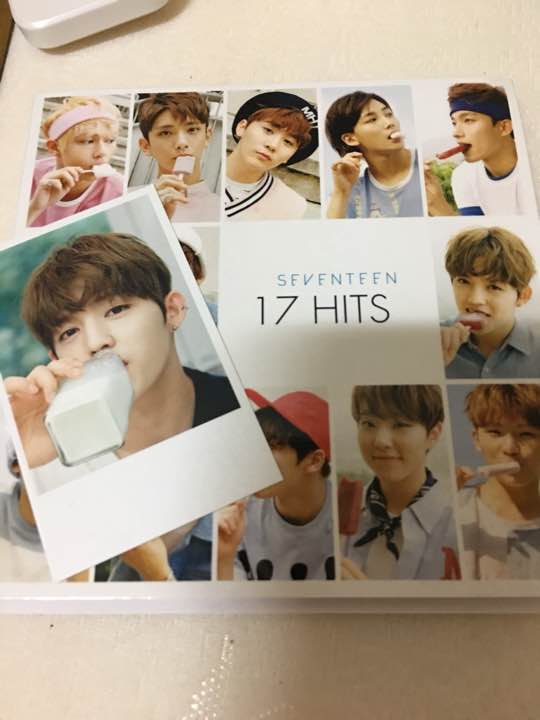 Scoups 17HITS photocard