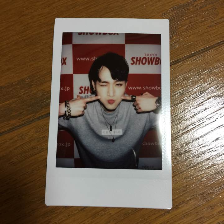 Polaroid