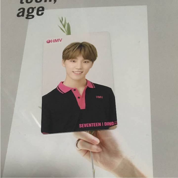 HMV Dino photocard