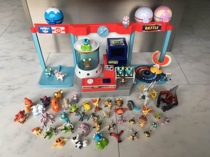 ポケモンセンター フィギュア遊び!