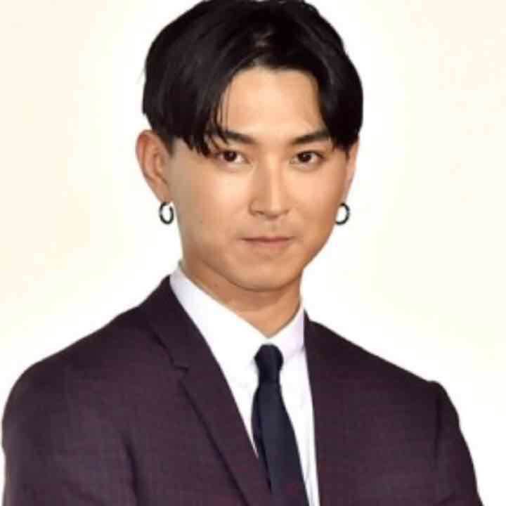 松田翔太愛用 careeringフープピアス