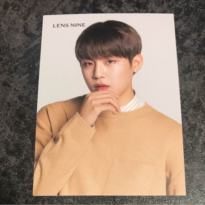 Wanna One Lensnine Woojin pc