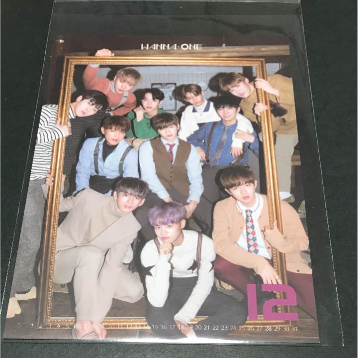 Wanna One Nothing Without You One Album calendar card