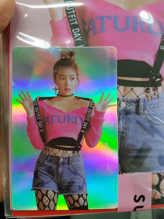 Yeri Card